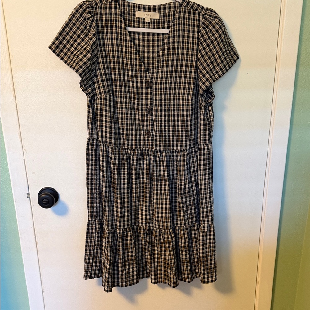 LOFT Black and Cream Plaid Tiered Short Sleeve Dress